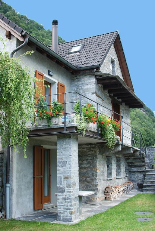 Casa Fontanella Villa Brione  Luaran gambar