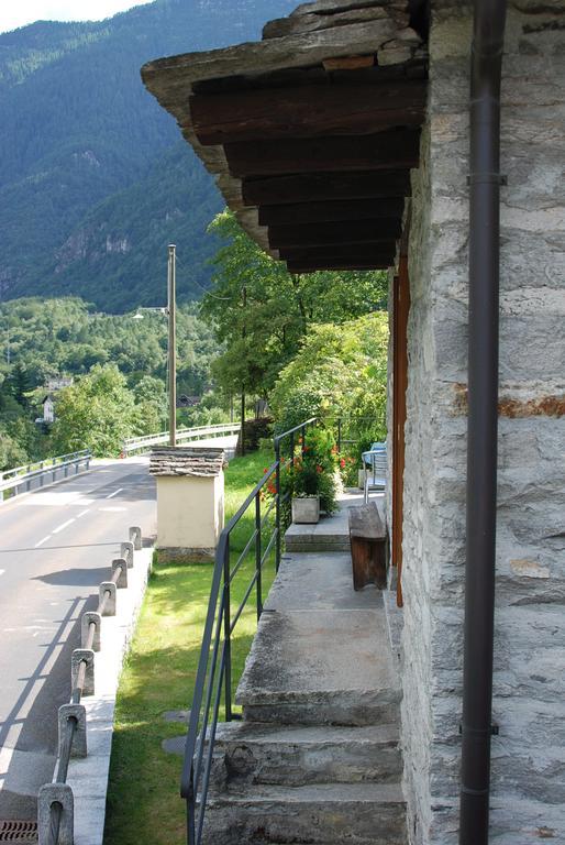 Casa Fontanella Villa Brione  Luaran gambar