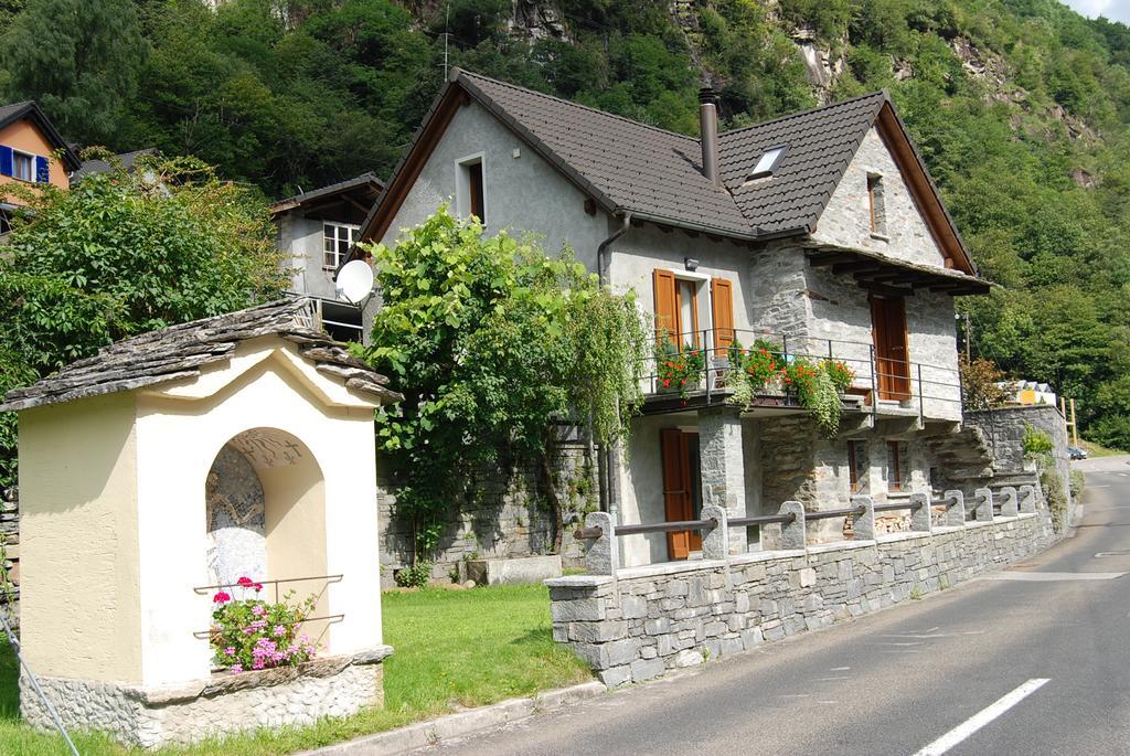 Casa Fontanella Villa Brione  Luaran gambar
